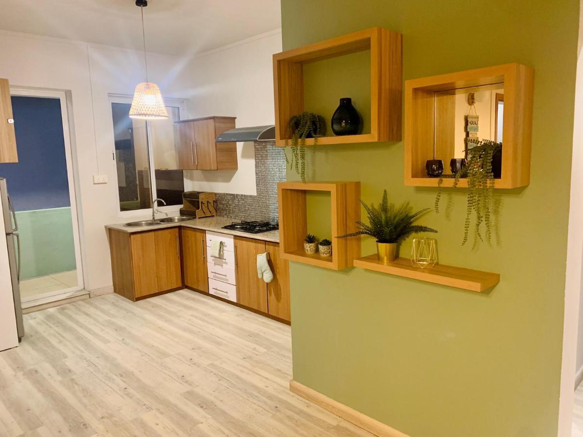 Ibiza Apartment - 150M From The Beach Flic en Flac ภายนอก รูปภาพ