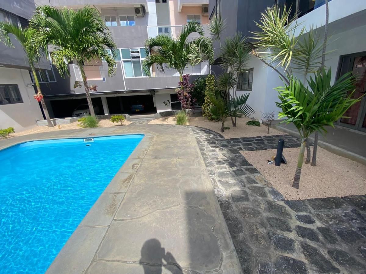 Ibiza Apartment - 150M From The Beach Flic en Flac ภายนอก รูปภาพ